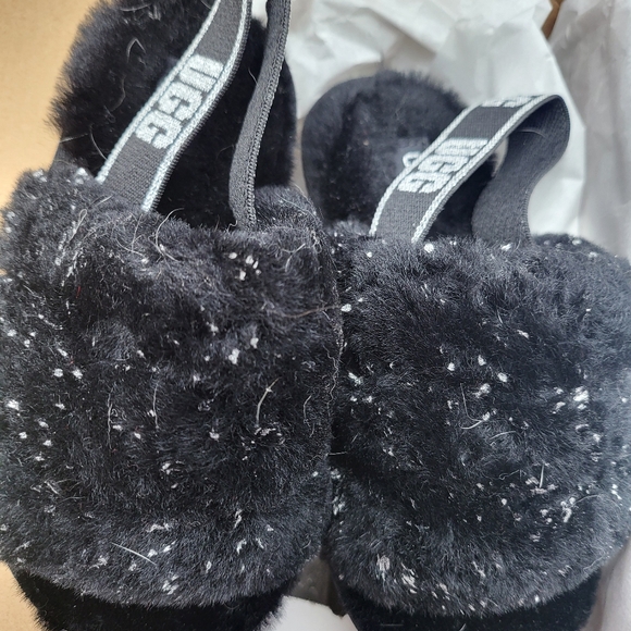 Kids Uggs - Picture 5 of 6